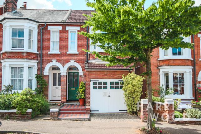 Constantine Road, Colchester, Essex, CO3 3 bed semi