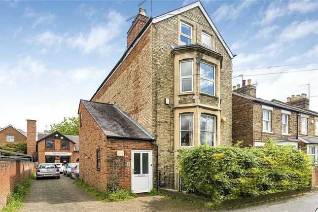 Hurst Street, Oxford, Oxfordshire, OX4 4 bed apartment for sale