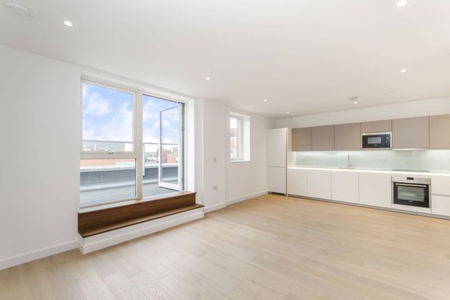 3 bed flat