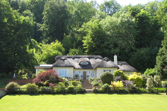 4 bed detached house