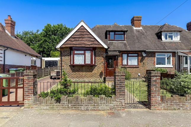 3 bed semi-detached bungalow