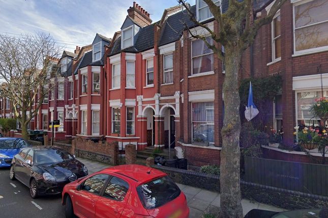 2 bed flat