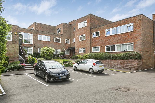 Darnhills, Radlett 3 bed apartment for sale