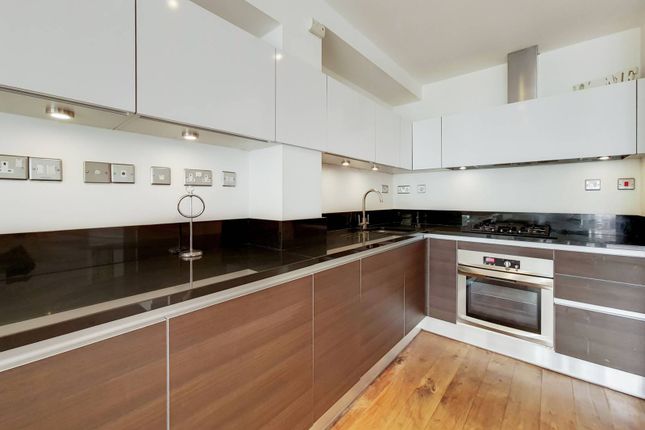Clerkenwell, Old Street, London, EC1V 2 bed flat for sale