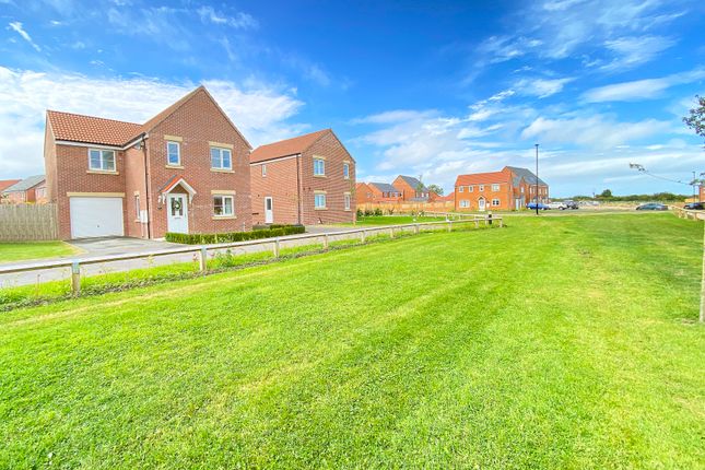 4 bed detached house