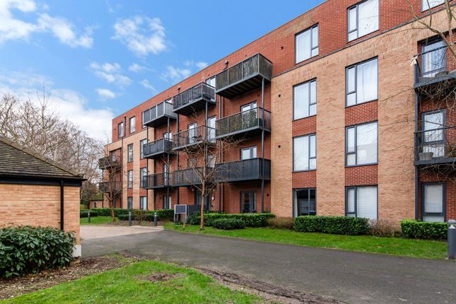 Iron Railway Close, Coulsdon CR5 1 bed ground floor flat for sale