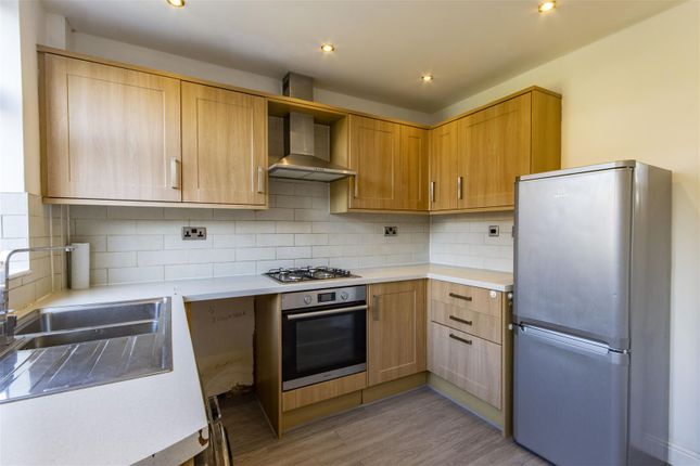 Vincent Crescent, Brampton, Chesterfield 2 bed terraced house for sale