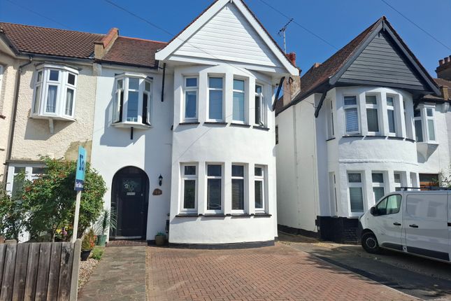 4 bedroom end of terrace house for sale