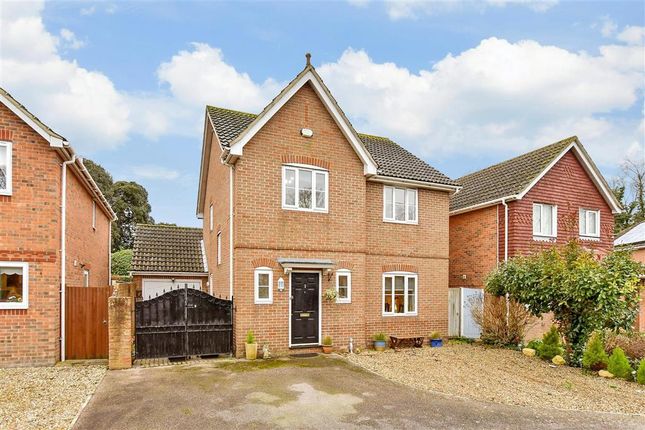 4 bed detached house