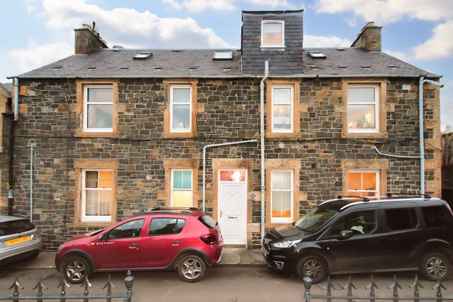 2 bedroom ground floor flat for sale