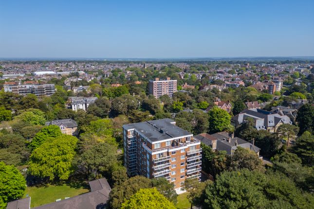 Manor Road, Eastcliff, Bournemouth... 3 bed penthouse for sale