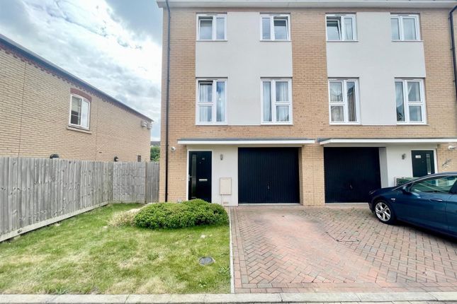 Bentley Grove, Peterborough 4 bed townhouse for sale