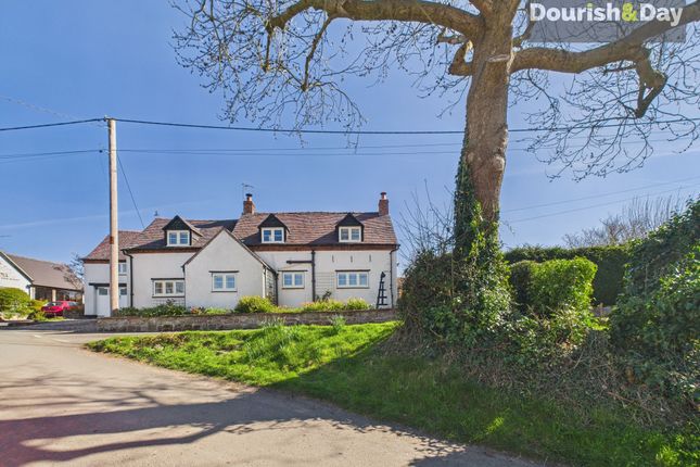 Smithy Lane, Stafford ST18 5 bed detached house for sale