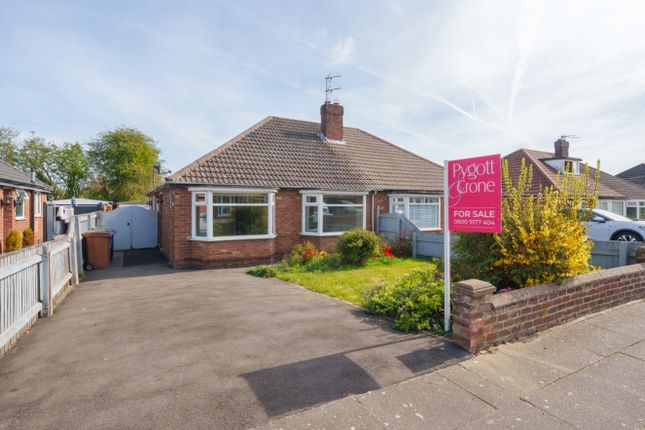 2 bedroom semi-detached bungalow for sale