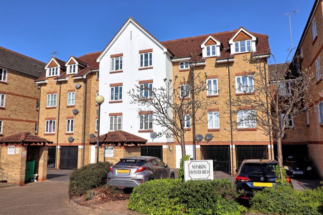 2 bed flat