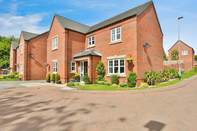Helme Croft, Driffield YO25 4 bed detached house for sale