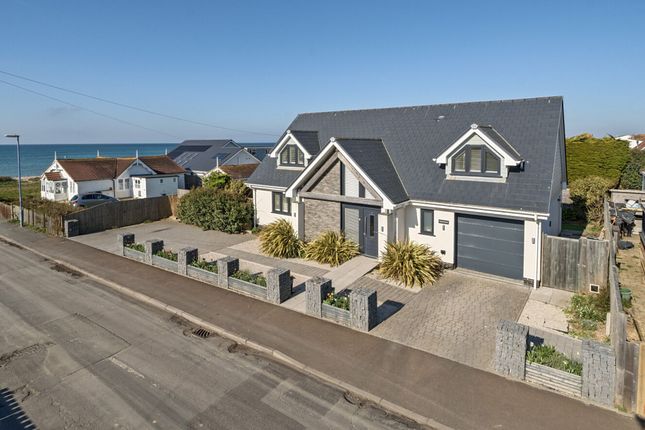 Danefield Road, Selsey, PO20 3 bed detached house for sale