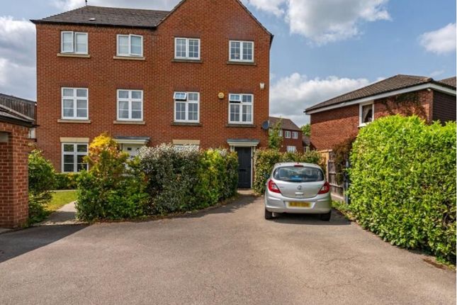 4 bed semi-detached house