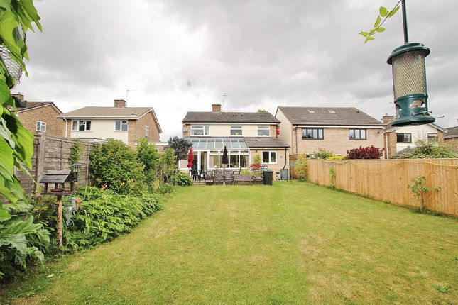Burford Road, Witney, OX28 4 bed detached house for sale