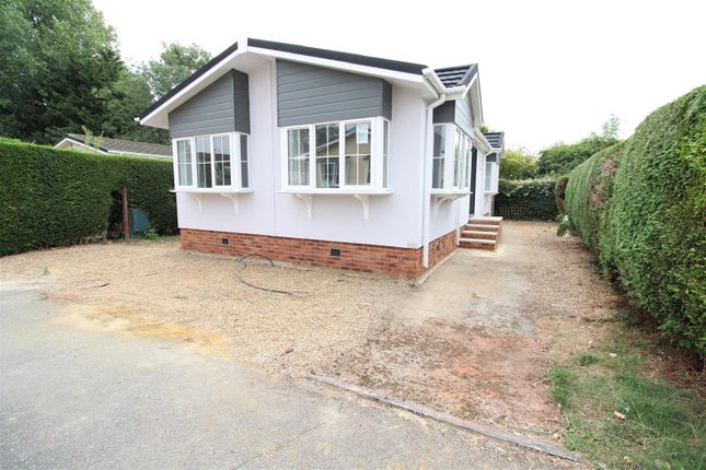 2 bedroom park home for sale