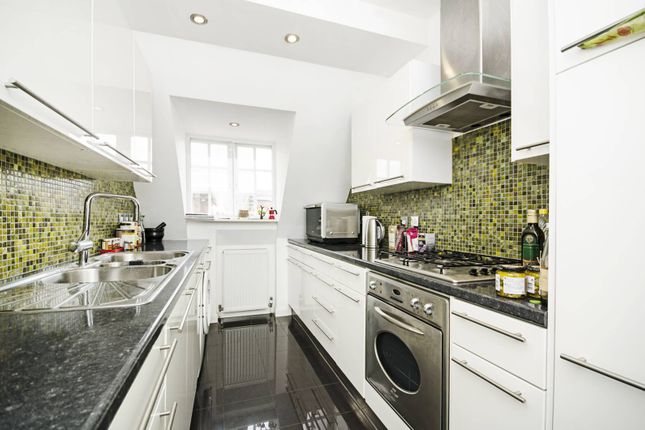 2 bed flat