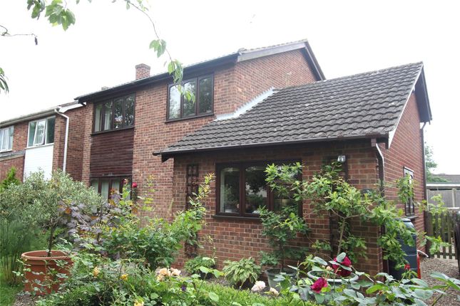 3 bed detached house