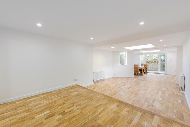 Earlsfield Road, London SW18 6 bed terraced house for sale
