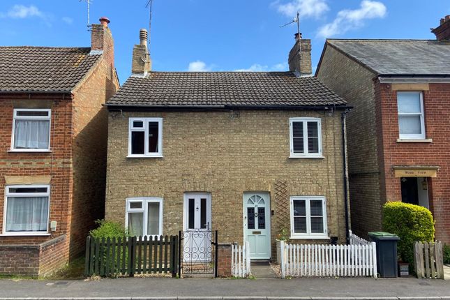 2 bedroom semi-detached house for sale