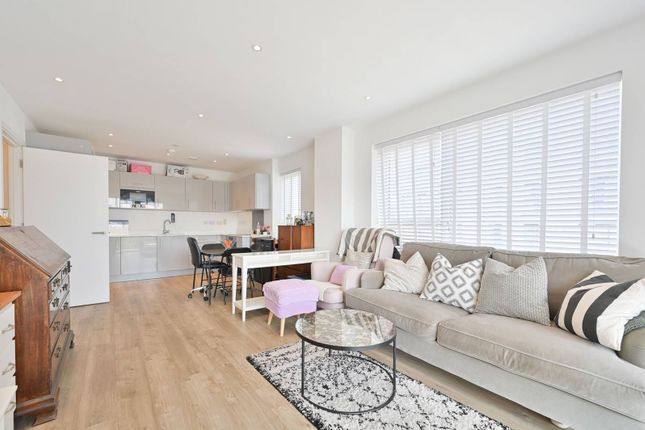 St Johns Road, Harrow, HARROW, HA1 2 bed flat for sale