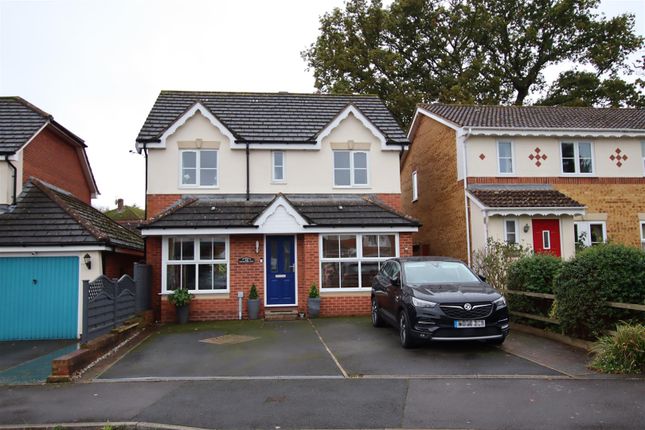 4 bed detached house