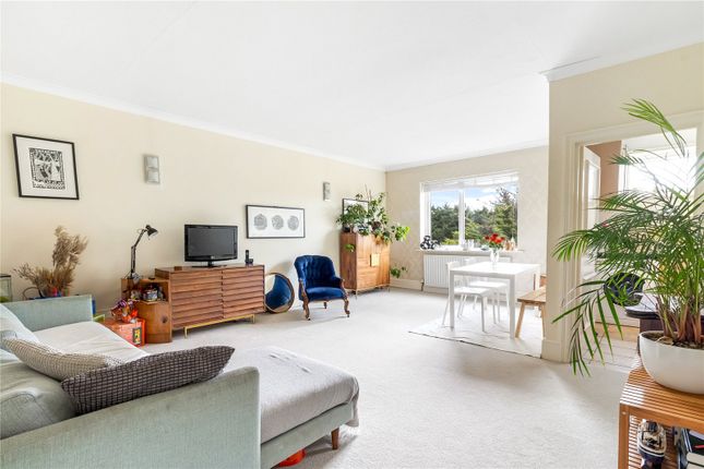 2 bed flat