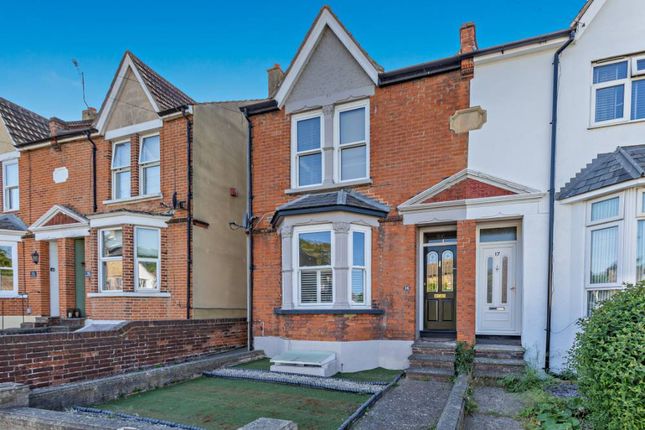 FORBES ROAD, FAVERSHAM ME13 3 bed semi