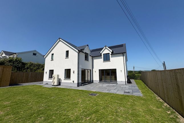 Dryslwyn, Carmarthen SA32 4 bed detached house for sale