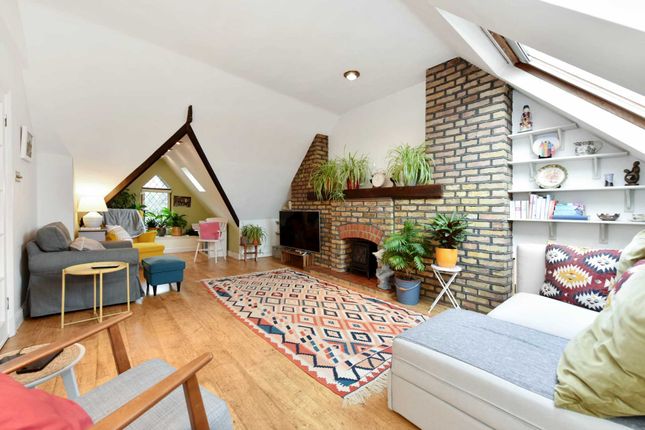 Argyle Road, Ealing 2 bed flat for sale