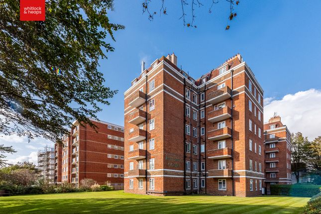 New Church Road, Hove 2 bed flat for sale