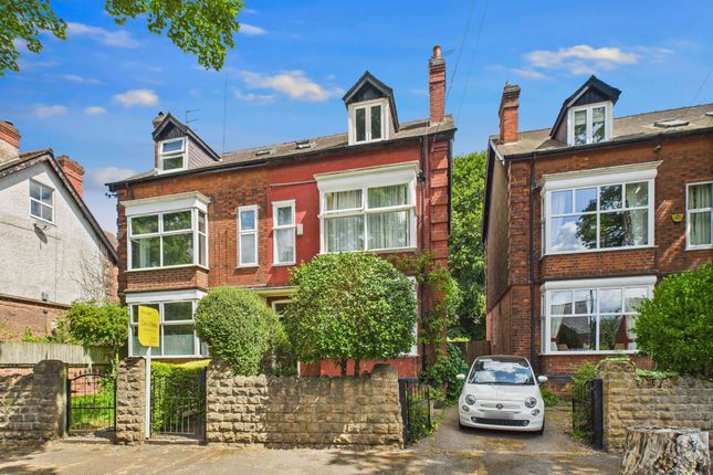 5 bedroom semi-detached house for sale