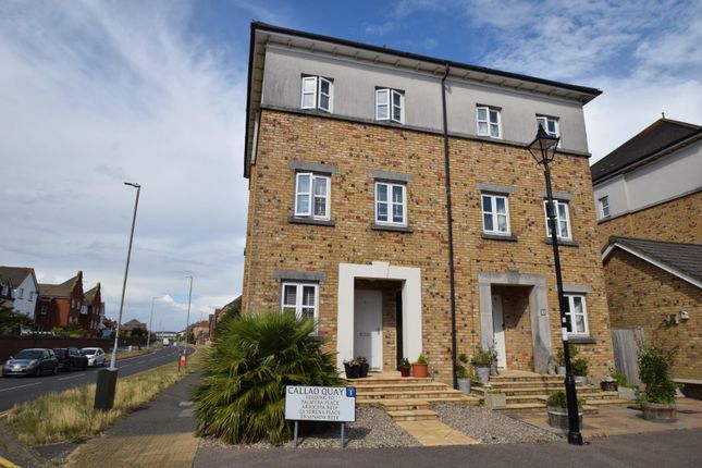 Callao Quay, Eastbourne BN23 4 bed townhouse for sale