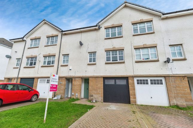 4 bedroom town house for sale