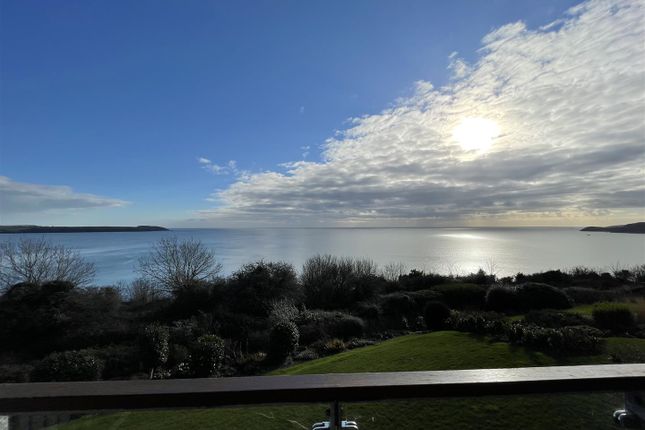 Sea Road, Carlyon Bay, St. Austell 2 bed apartment for sale