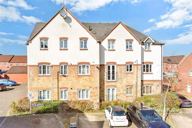 Abelyn Avenue, Sittingbourne, Kent 2 bed apartment for sale