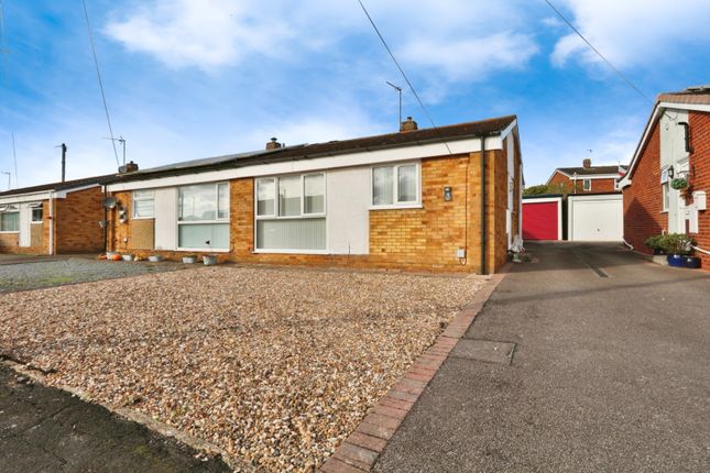 2 bedroom semi-detached bungalow for sale