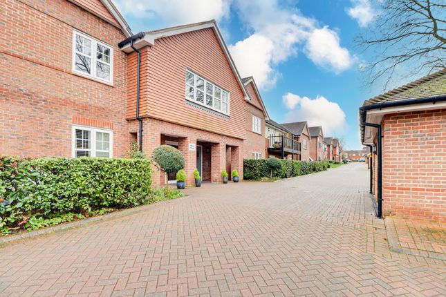 3 bed flat