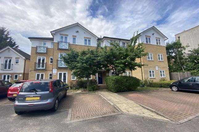 Corbins Lane, South Harrow 2 bed flat for sale