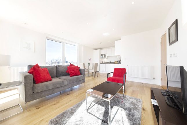 Thanet Tower, London E16 1 bed apartment for sale