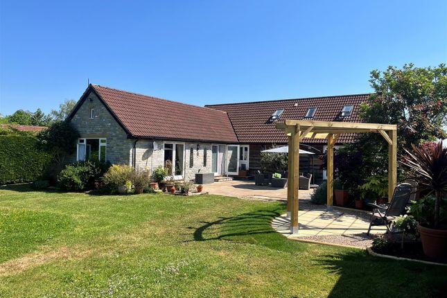 5 bedroom detached bungalow for sale