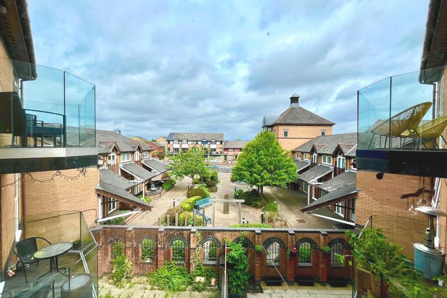 2 bed flat