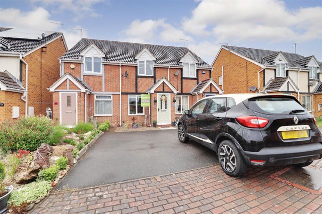 Robinia Drive, Hull 2 bed terraced house for sale