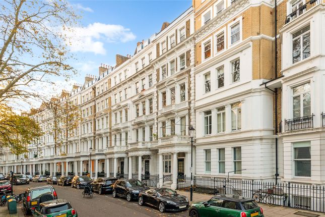 Courtfield Gardens, London, SW5 1 bed apartment for sale