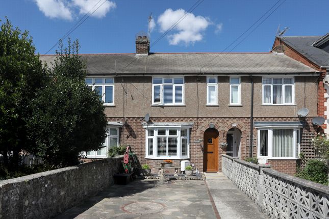 St Nicholas Road, Hythe, CT21 3 bed terraced house for sale