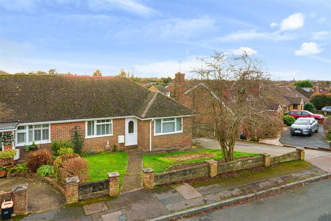 2 bed detached bungalow